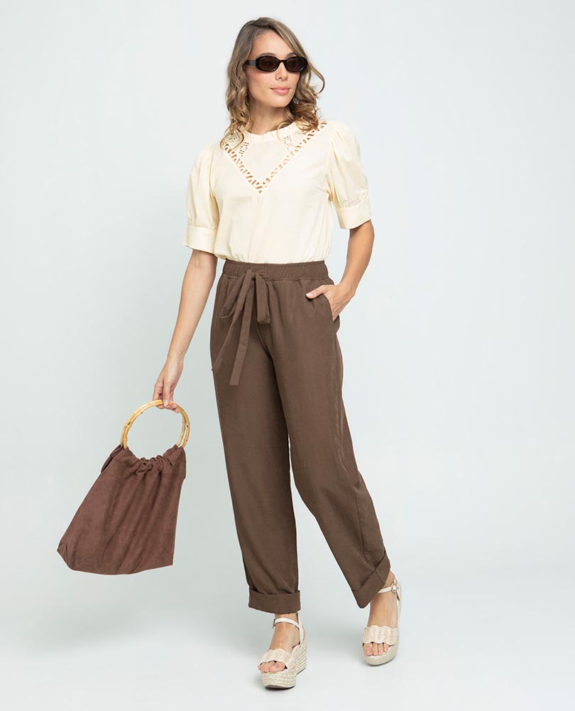 PANTALON PARA MUJER CON ELASTICO EN CINTURA Y TIRA PARA ANIUDAR CON GUARDAPOLVO