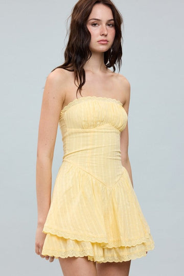 Mini yellow Dress with layers.