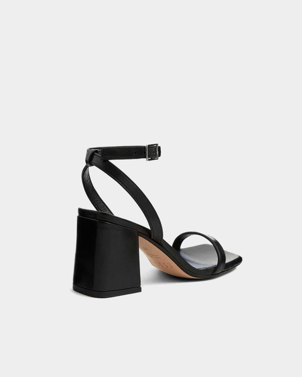 The Elevated Essential | Black