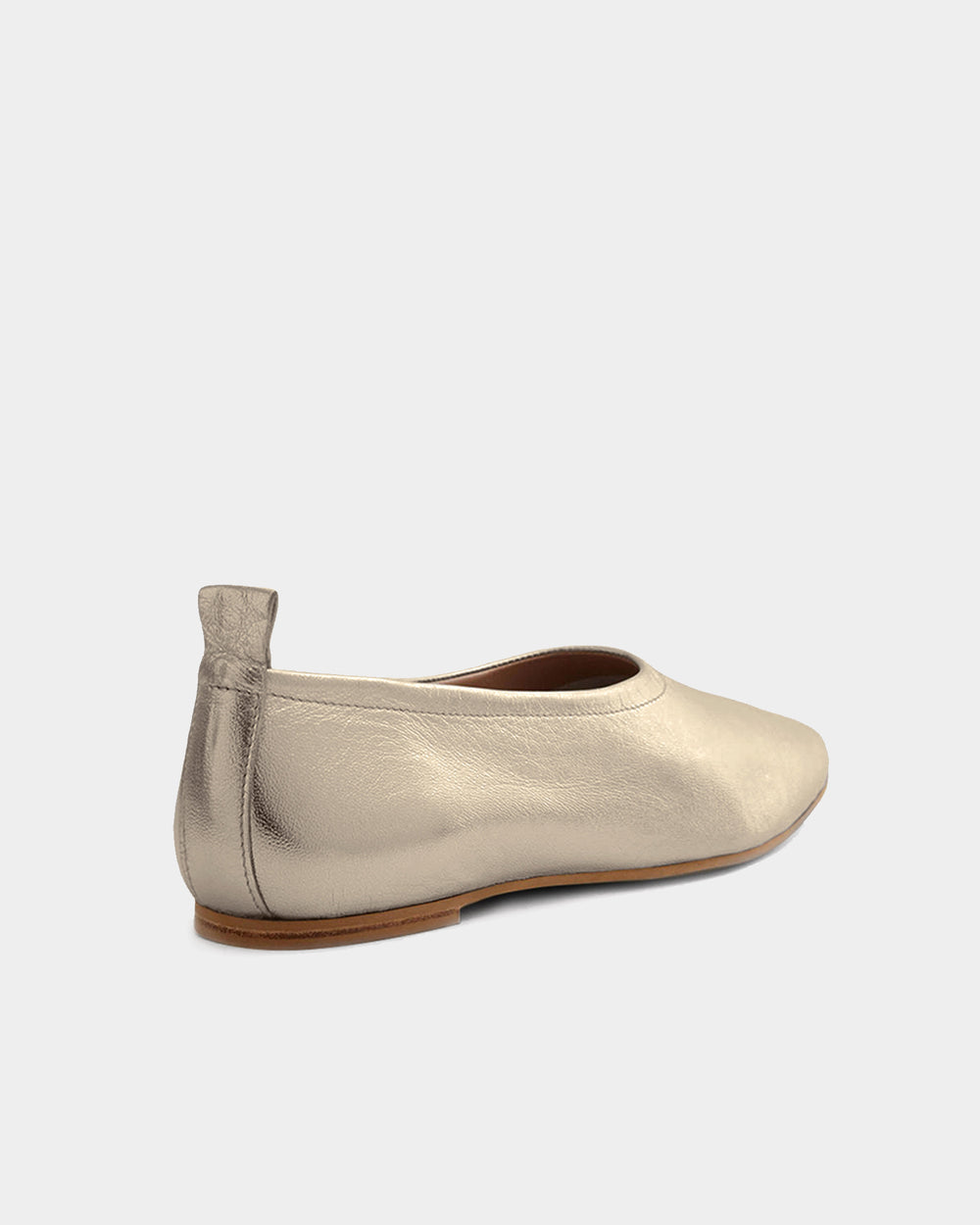The Foundation Flat | Champagne