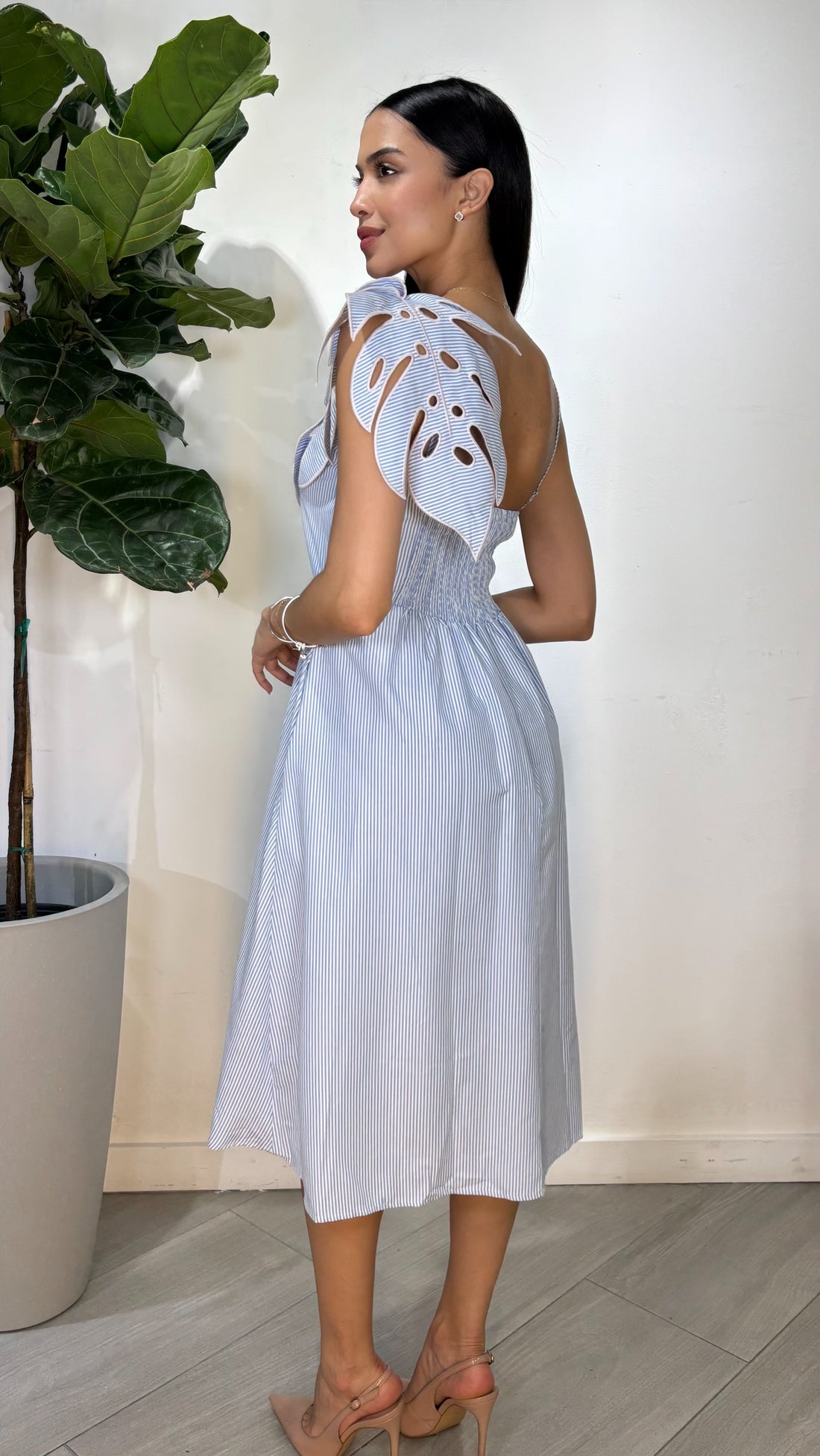 Midi blue dress
