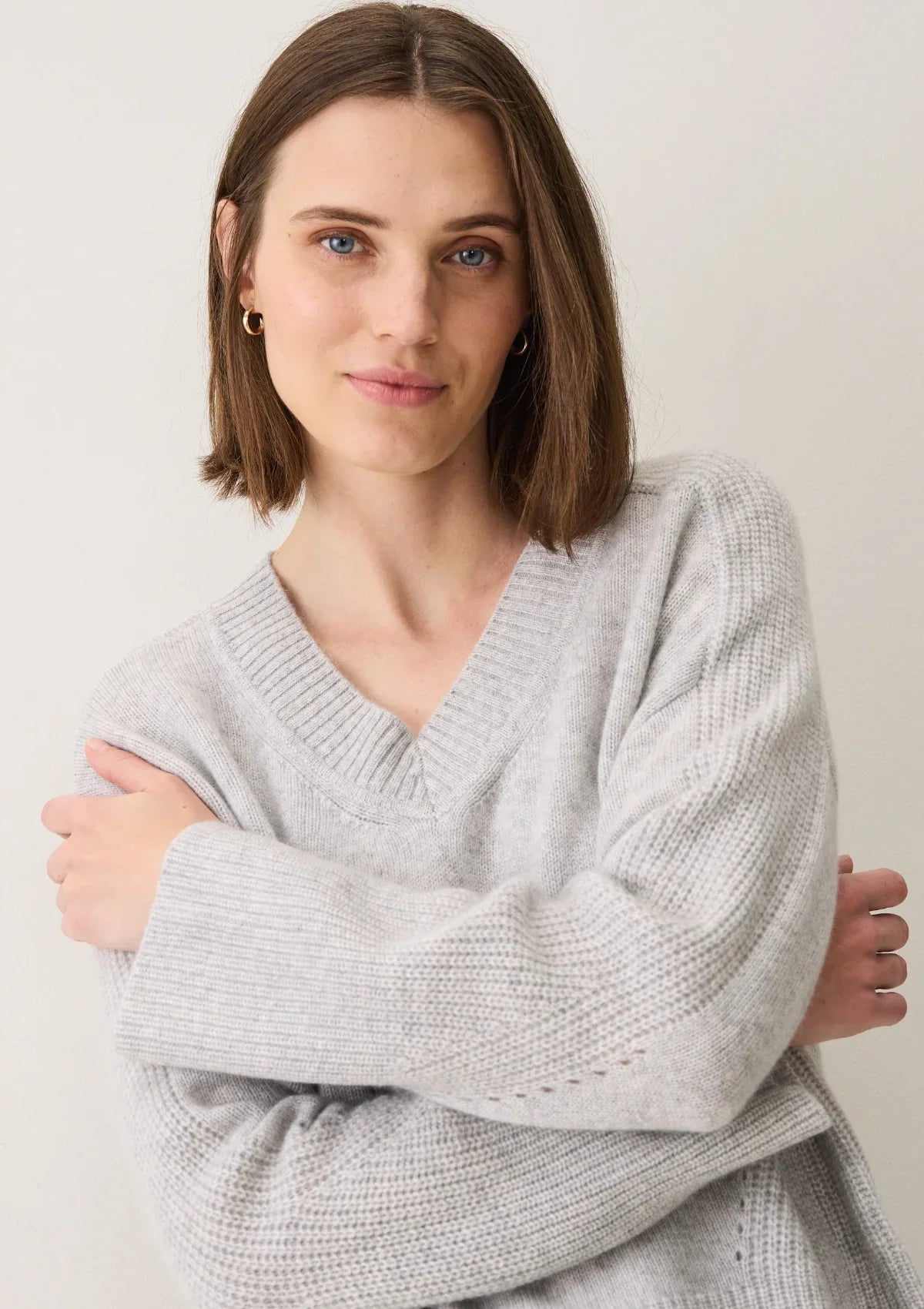 V-Neck Lofty Sweatshirt