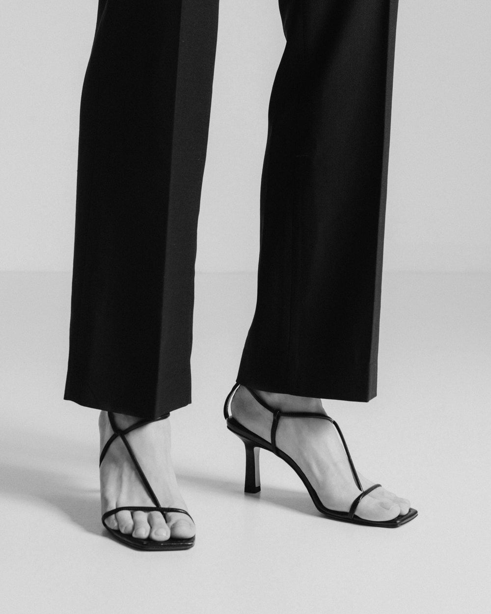 The Strappy Sandal | Black