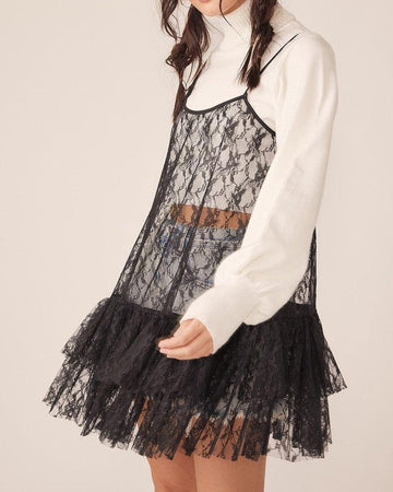Vestido corto en encaje negro transparente