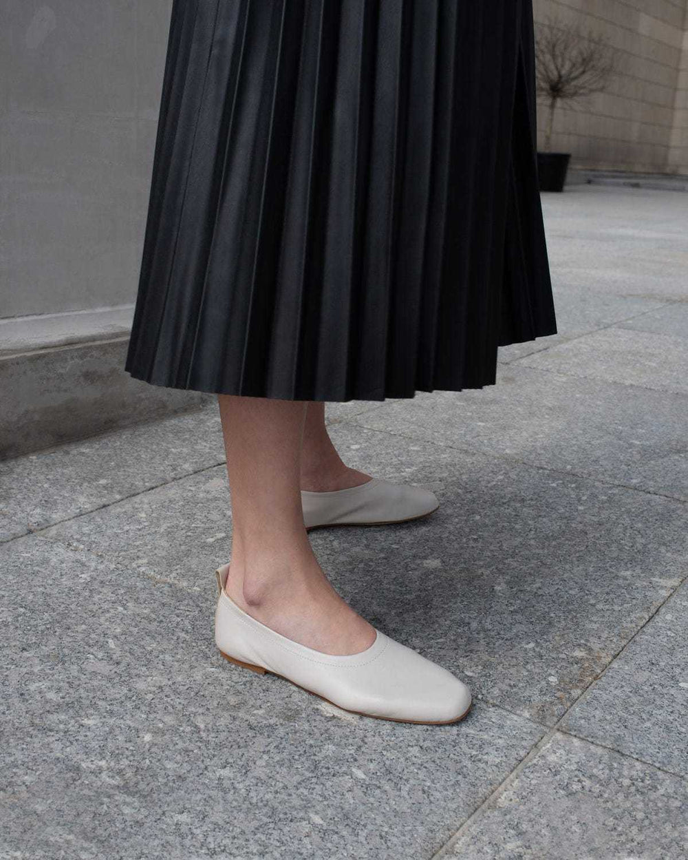 The Foundation Flat | Ivory